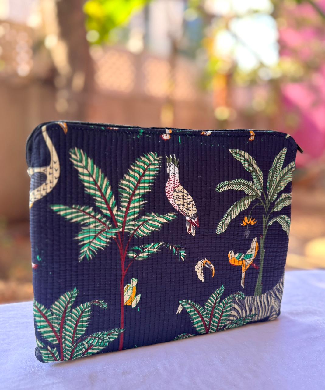 Unisex fabric laptop sleeves
