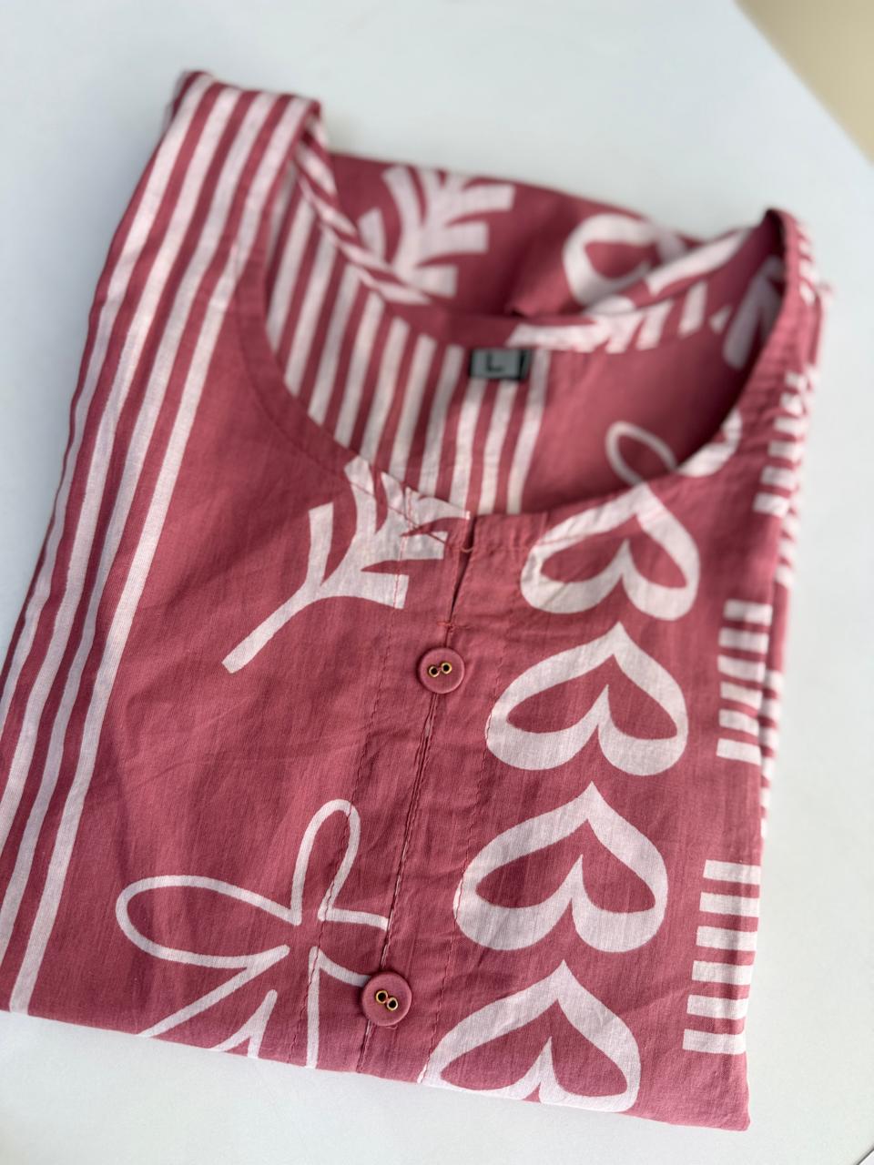 Pink color printed cotton short kurti - Image 2